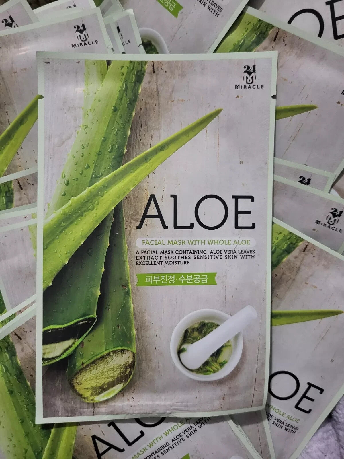 (Lot of 10) Miracle M24 Maybe Facial Mask With Whole Aloe